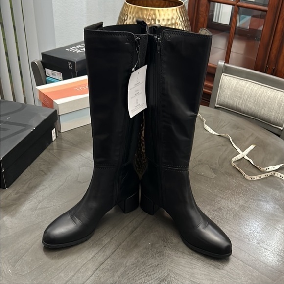 Naturalizer Brent Waterproof Knee High Boot (WIDE CALF) - Picture 4 of 5